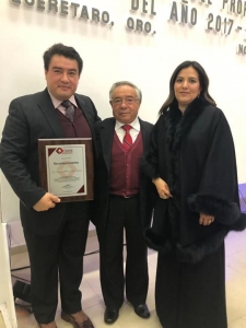 Socio Director de la firma recibe el reconocimiento al profesionista del año en el…